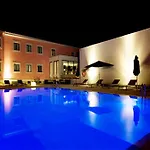 Hotel Primavera Perfume 3*