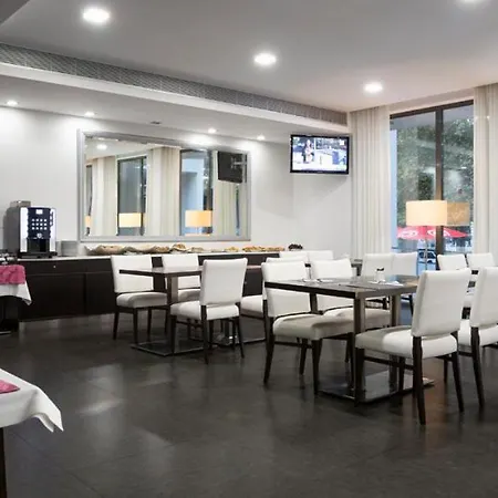 Hotel Primavera Perfume