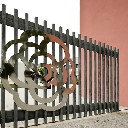 Ξενοδοχείο Primavera Perfume