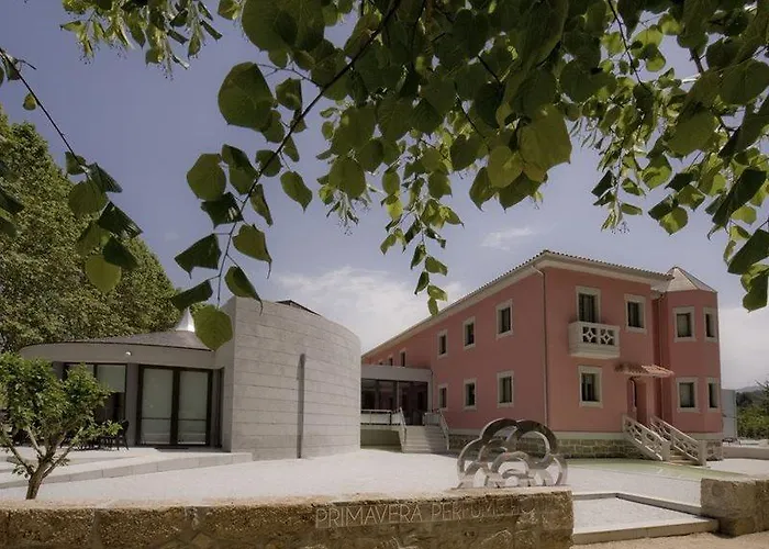 Primavera Perfume Hotel 3*