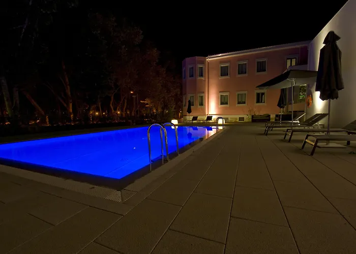 Primavera Perfume Hotel 3*