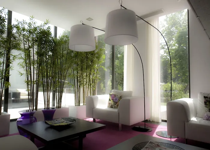 Hotel Primavera Perfume 3*