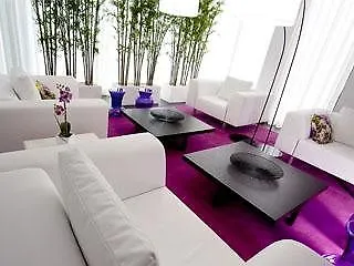 Hotel Primavera Perfume