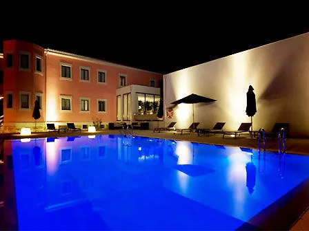 Hotel Primavera Perfume 3*